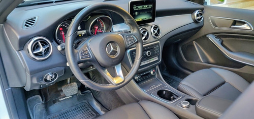 Mercedes-benz Clase Gla 1.6 Gla200 Urban 156cv 2017