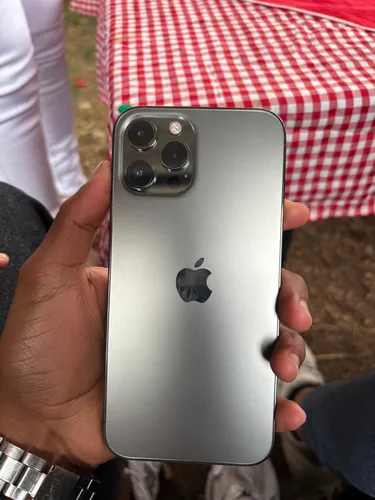 Apple iPhone 12 Pro Max (128 Gb) - Plata (Usado)