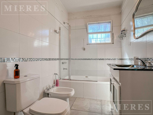 Casa En Venta En Las Lomas-santa Rita