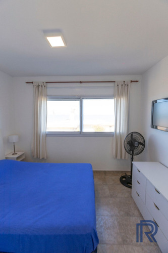 Venta Dúplex 2 Dormitorios Monte Hermoso Con Cochera