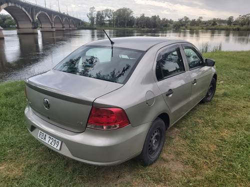 Volkswagen Gol Sedan 1.6 101cv