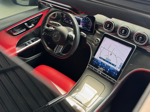 Mercedes-Benz Classe C 2.0 EQ BOOST HÍBRIDO AMG LINE 9G-TRONIC