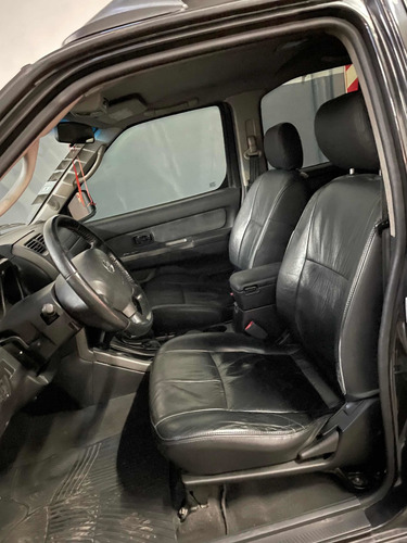 Nissan X-terra 2.8 Se 4x4 2006 Sepautos