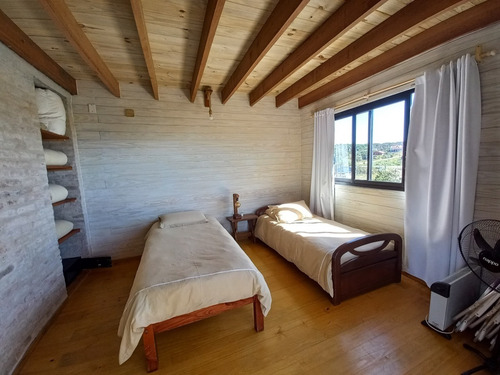 Imagen 9 de 21 de Alquiler Casa Punta Del Diablo, Metros Playa, Vista Al Mar.