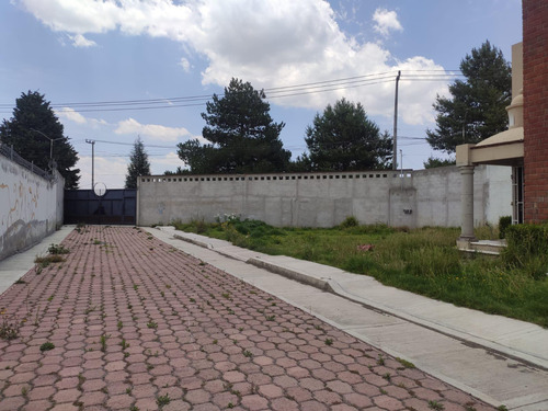 Venta De Terreno Para Desarrolladores 1950m2 En Ocotitlan Metepec