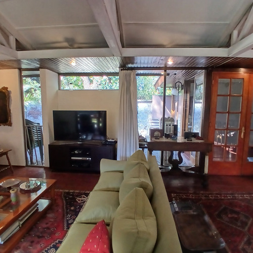 Estupenda Casa En Joaquin Cerda A Pasos Luispasteur