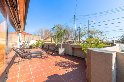 Venta Casa 4 Ambientes Con Terraza Propia, Wilde.