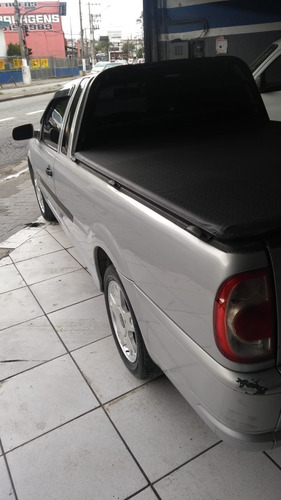 Imagem 3 de 10 de Vw Saveiro