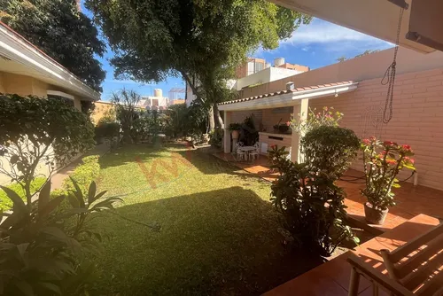 Casa En Chapultepec: 1 Piso, Confort Y Amplitud.