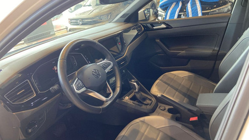 Volkswagen Nivus 1.0 4P FLEX 200 TSI HIGHLINE AUTOMÁTICO