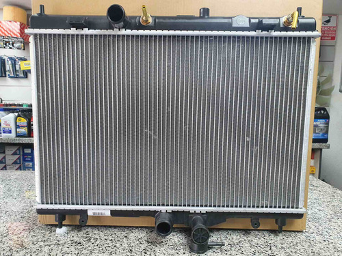 Radiador Nissan Tiida Automatico
