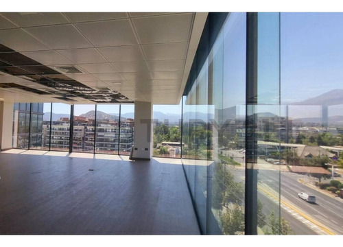 Oficina En Arriendo En La Dehesa Excelente Ubicacion