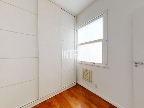Imagem 25 de 30 de Apartamento À Venda Com 2 Quartos, Sala, Cozinha E 1 Vaga De Garagem Em Copacabana - Ap01712 - 70267898