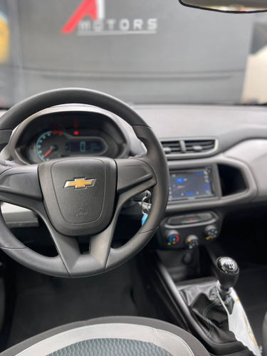 Chevrolet Onix Hatch 1.0 4P FLEX LS