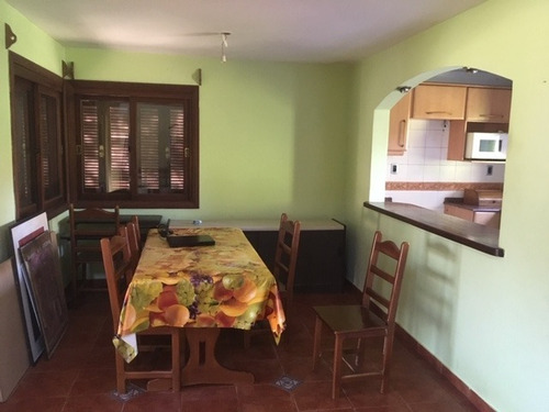 Imagen 5 de 16 de Dos Casas Independientes En Un Mismo Padrón
