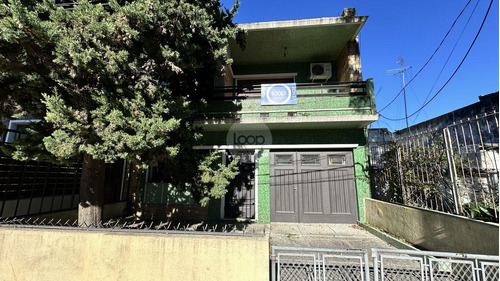 Espaciosa Y Luminosa: Descubre Esta Casa De 4 Dormitorios En La Blanqueada