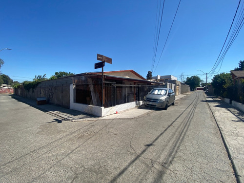 Casa Con Gran Terreno De Dos Dormitorios Y Dos Baños