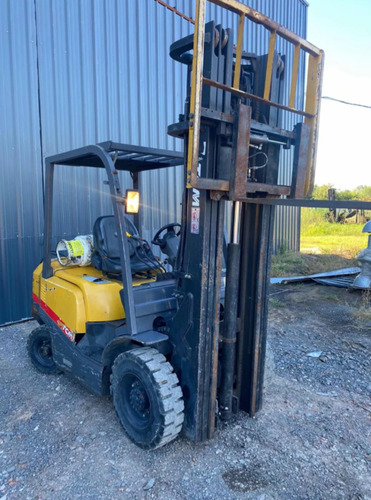 Autoelevador Tcm Fg20t3 2000kg Torre 6 Mts C/desplazador