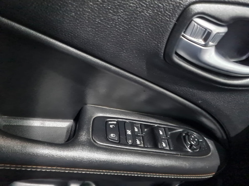 Imagem 14 de 15 de Jeep Compaas