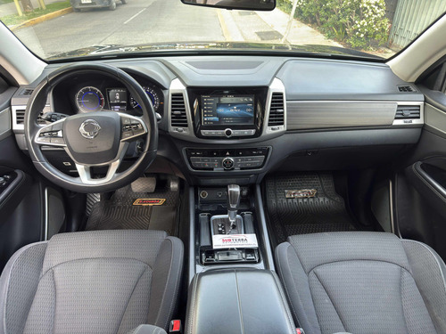 SsangYong Rexton 2.2 At 4x4 Full