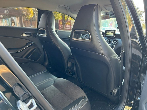 Imagen 12 de 24 de Mercedes Benz A200 Style 1.6 T De 156cv U/mano 49.000km 2013