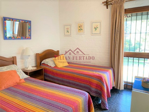 Moderna Casa En San Rafael- Ref: 798