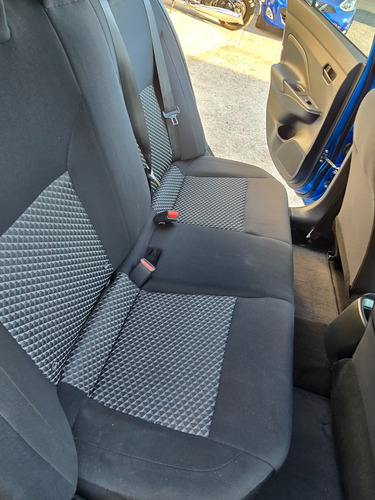 Nissan Versa 1.6 Sense Mt