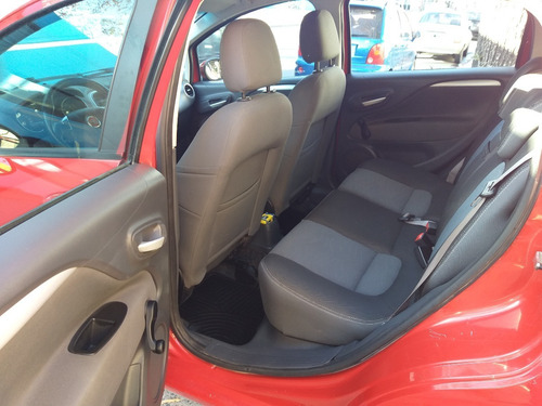 Imagen 9 de 10 de Fiat Punto Essence 1.6 16v