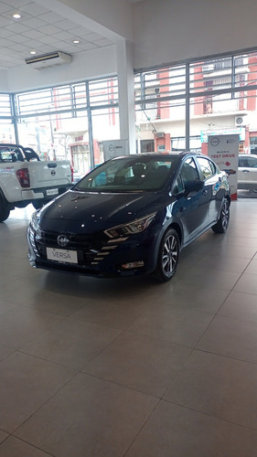Nissan Versa 1.6 Advance At