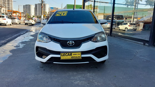 Toyota Etios 1.5 X Plus 16v 4p