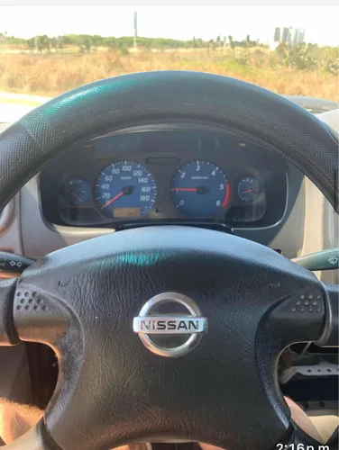 Nissan NP300 2.5 Tdi Pick-up 4x4 Mt