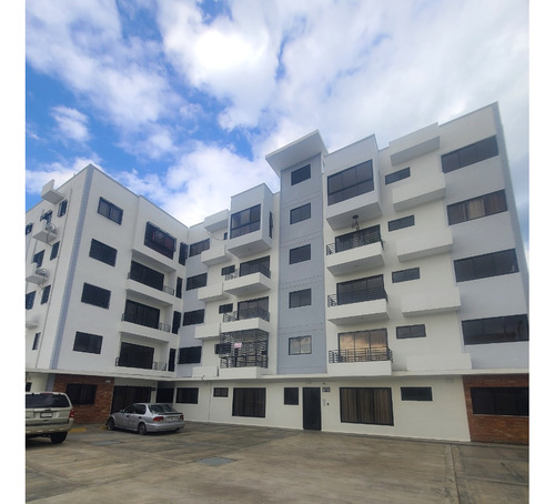 Apartamentos Con Vista Al Mar Ubicado En Marginal Las Americas Proximo Al Aeropuesto, Santo Domingo