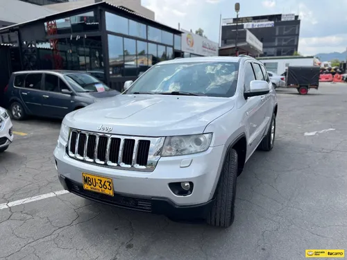 Jeep Grand Cherokee Laredo 3.6cc AT AA 4X4