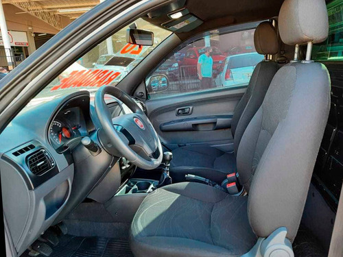 Imagem 10 de 12 de Fiat Strada 1.4 Mpi Hard Working Cs 8v Flex 2p Manual
