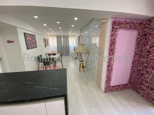 Hermoso Apartamento En Venta En Lomas Del Ávila