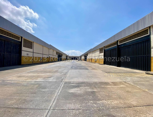 !!! Galpon En Venta Cuenta Con 2420 Mts2 Zona Industrial 2 Barquisimeto Tu Asesora Mehilyn Perez !!!