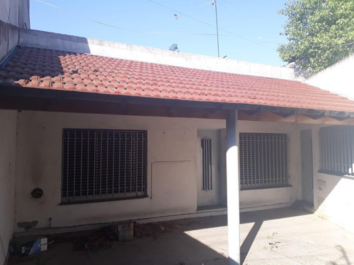 Imagen 9 de 27 de Lote Comercial En Esquina C/ Casa 6 Amb. Y Local A Refaccionar - Solo Uso Comercial - S.justo (ctro)