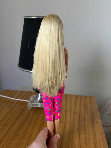 Muñeca Barbie Sit Ln Style Original (Usado)