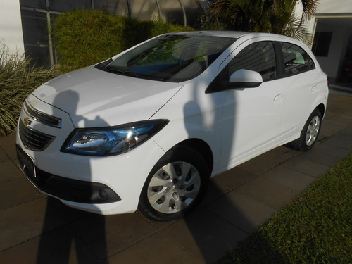 Chevrolet Onix 1.4 Mpfi Lt 8v Flex 4p Manual