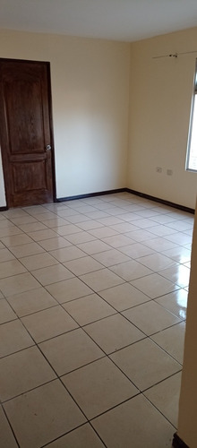 Imagen 11 de 22 de Alquilo Casa Con Zona Verde