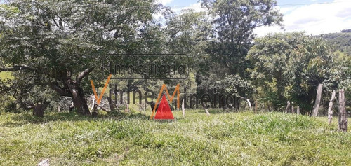 Chácara Para Venda Em Itatiaiuçu, 3 Dormitórios, 2 Banheiros - 70435_2-1139051
