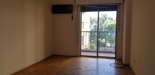 Imagen 4 de 13 de Departamento 1 Dormitorio Sobre Av. Libertador - Retiro