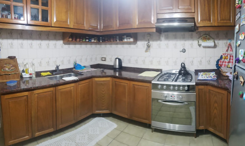 S. Martín Ctro. Semipiso 4 Amb. C/balcón Cochera Y Baulera