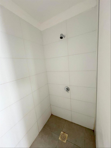 Polo Logísitoco Local Industrial 2000m2 Islas Canarias