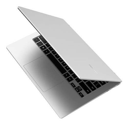 Notebook Samsung Galaxy Book Go 4 com tela prateada de 14 polegadas