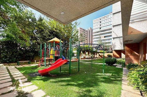Amplitud, 4 Dorm. + Servicios, Pisos Madera