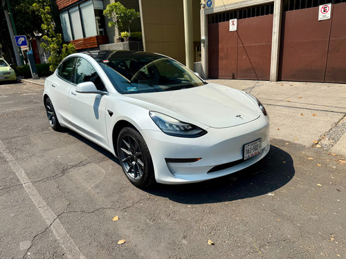 Tesla Model 3 Standar Range Autonomia Auto Pilot