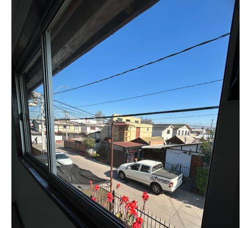 Práctica Casa Recién Renovada A Pasos Metro Las Parcelas