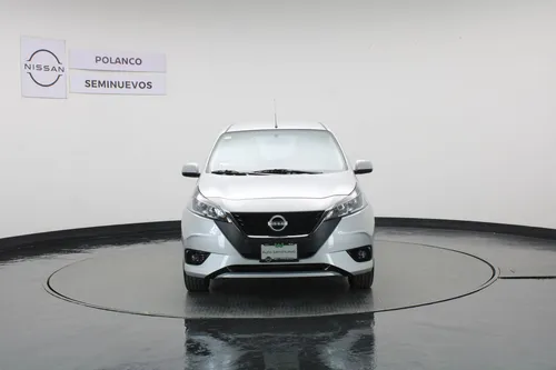 Nissan March 1.6 Exclusive Mt