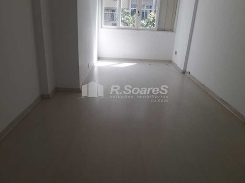 Imagem 11 de 15 de Apartamento Com 2 Quartos Na Tijuca. Rua Antônio Baslio - Jcap30467